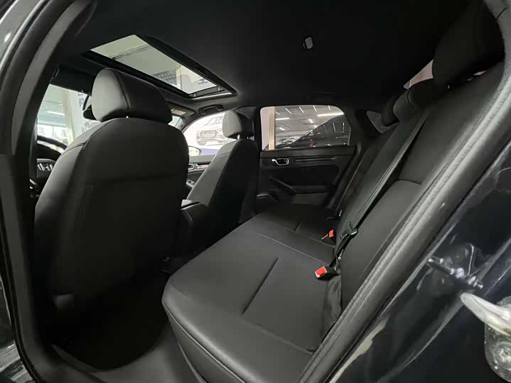 Фото 7 - Honda Civic