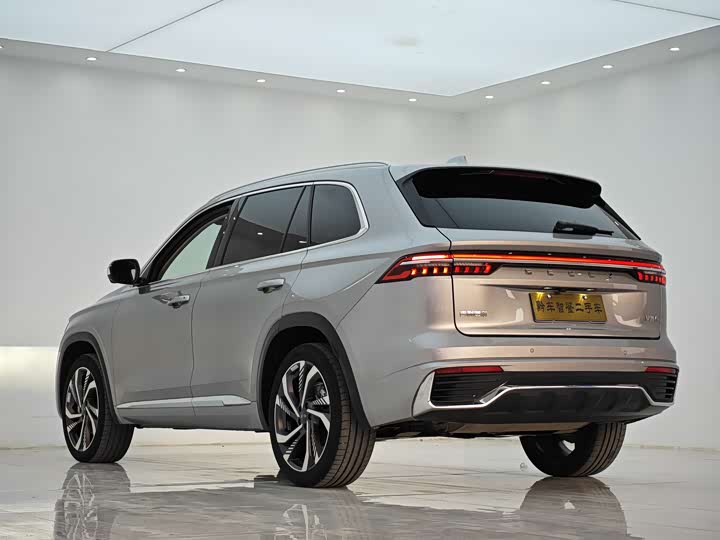 Фото 4 - Geely Monjaro