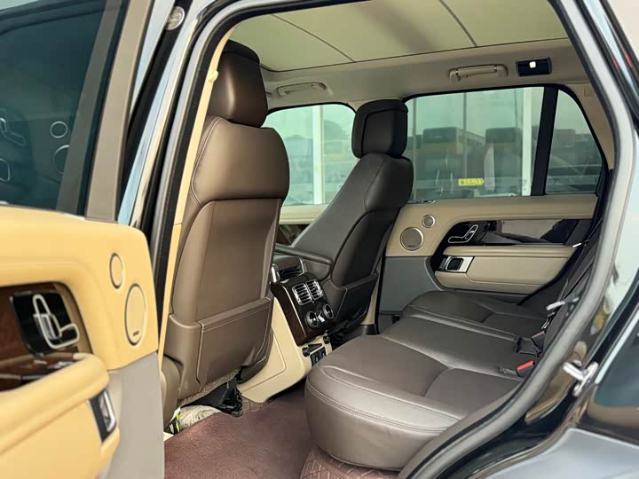 Фото 10 - Land Rover Range Rover