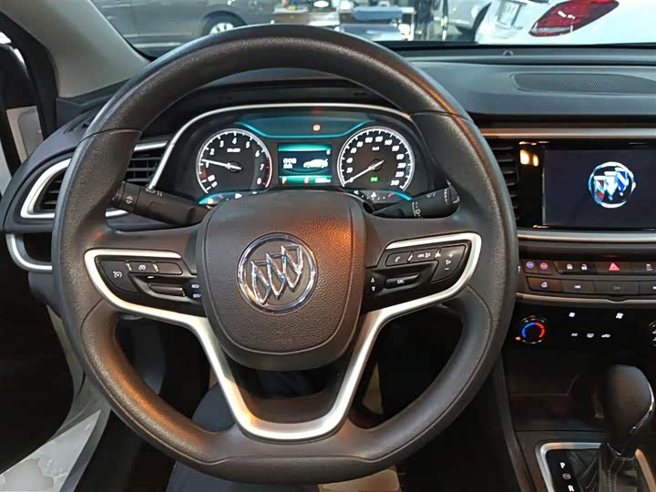 Фото 11 - Buick Excelle GT