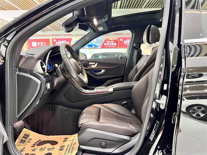 Фото 10 - Mercedes-Benz GLC-Class