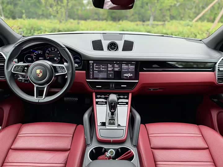 Фото 6 - Porsche Cayenne