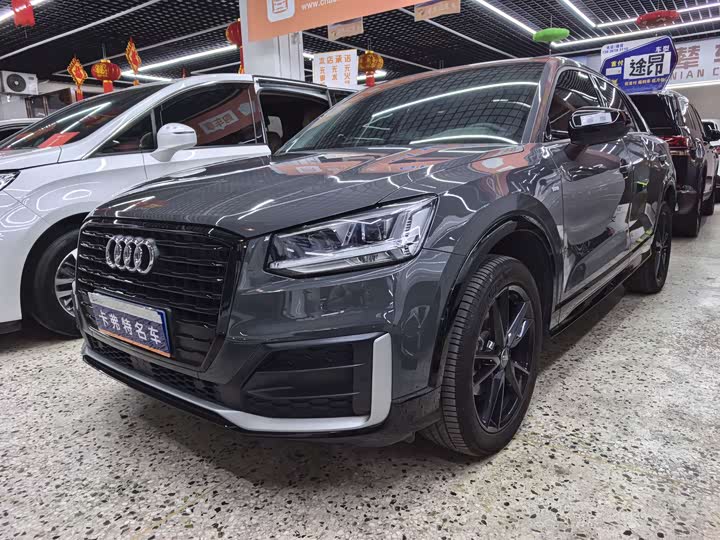 Фото 1 - Audi Q2L