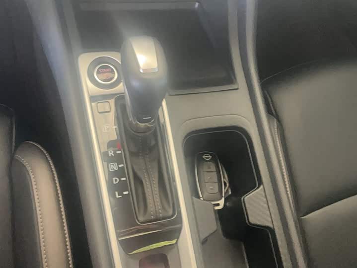 Фото 8 - Nissan Sylphy