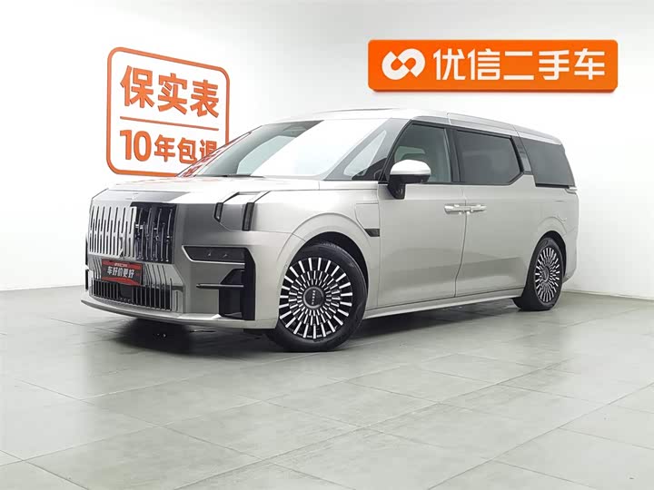 Фото 1 - Zeekr 009