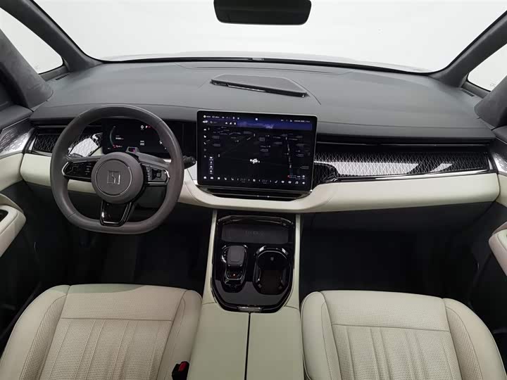 Фото 5 - Zeekr 009