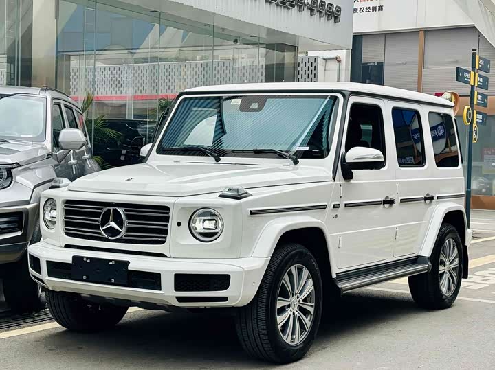 Фото 2 - Mercedes-Benz G-Class