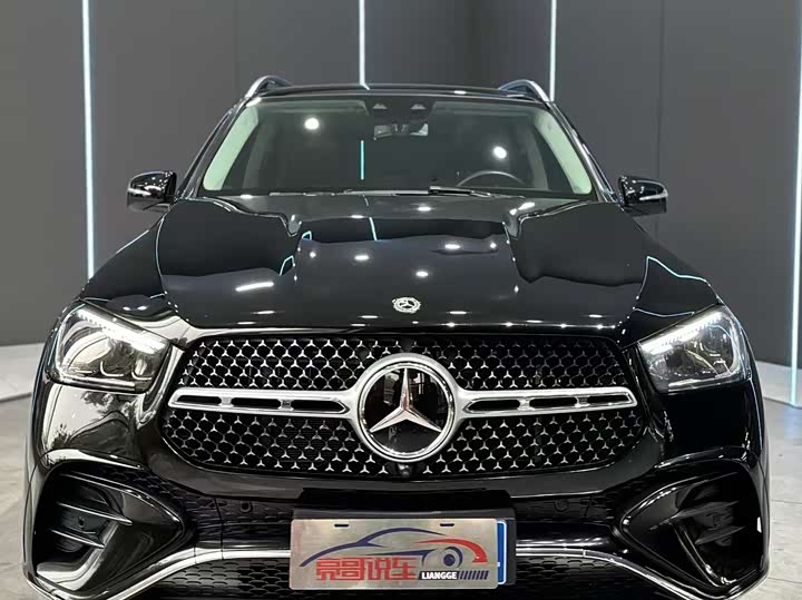 Фото 2 - Mercedes-Benz GLE-Class