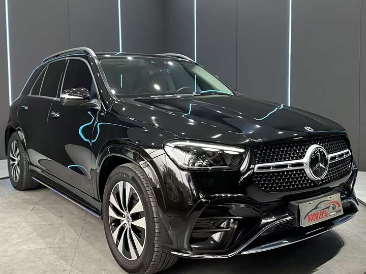 Фото 3 - Mercedes-Benz GLE-Class