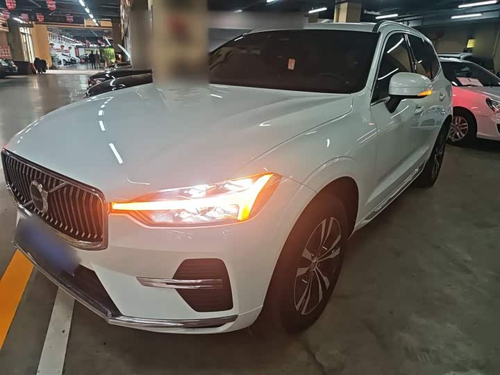 Фото 1 - Volvo XC60