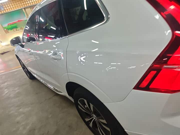 Фото 5 - Volvo XC60