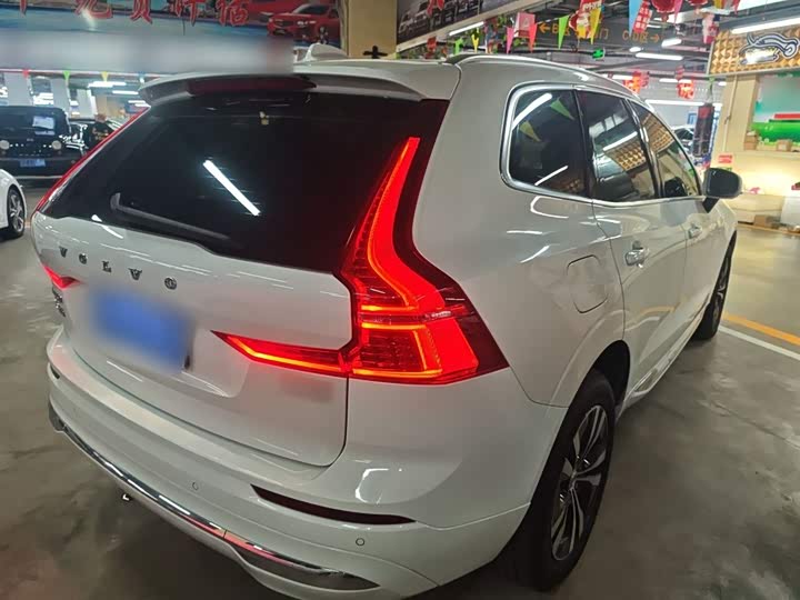 Фото 7 - Volvo XC60