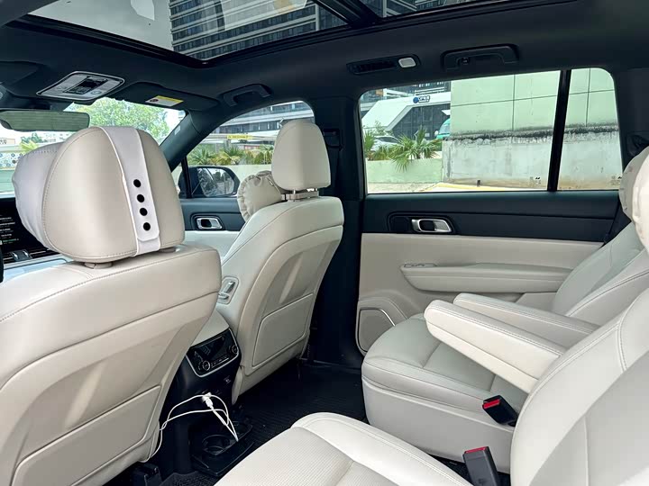 Фото 8 - LiXiang One