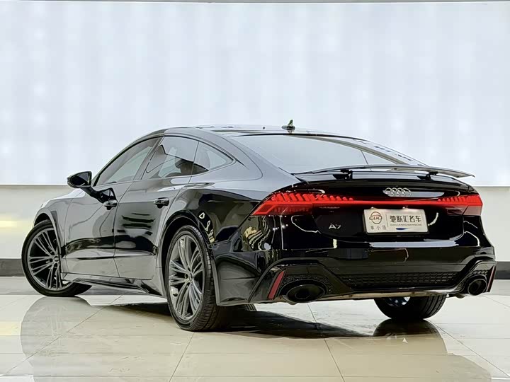 Фото 4 - Audi A7