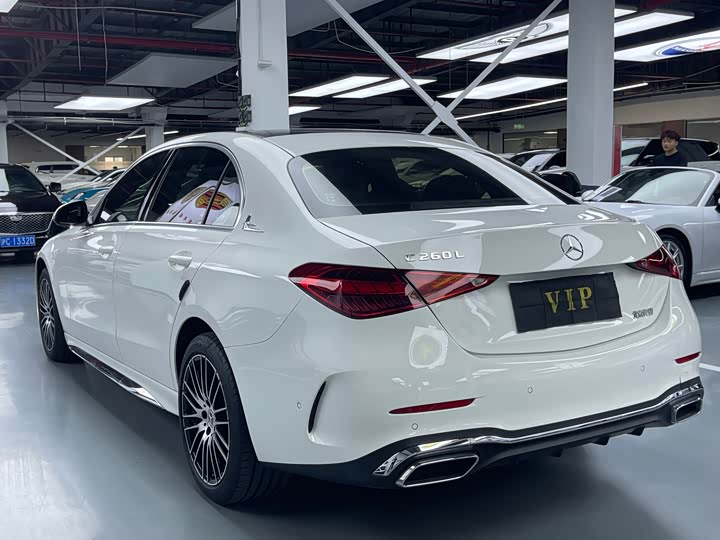 Фото 15 - Mercedes-Benz C-Class