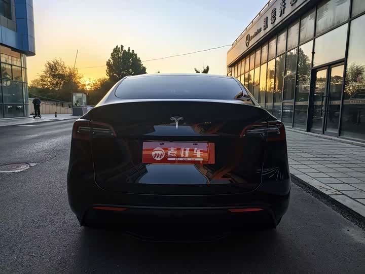 Фото 5 - Tesla Model Y