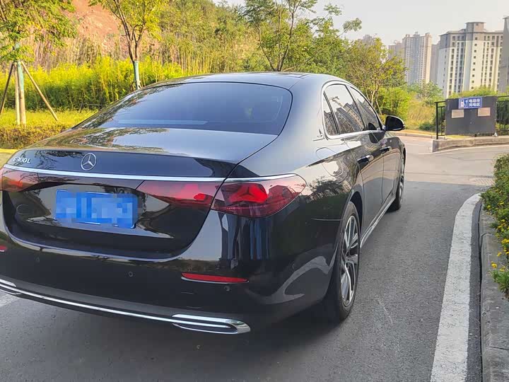 Фото 7 - Mercedes-Benz E-Class