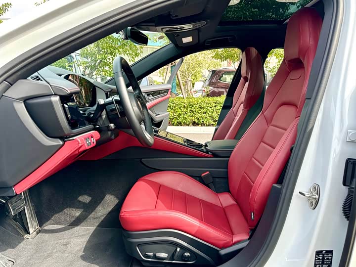 Фото 9 - Porsche Panamera