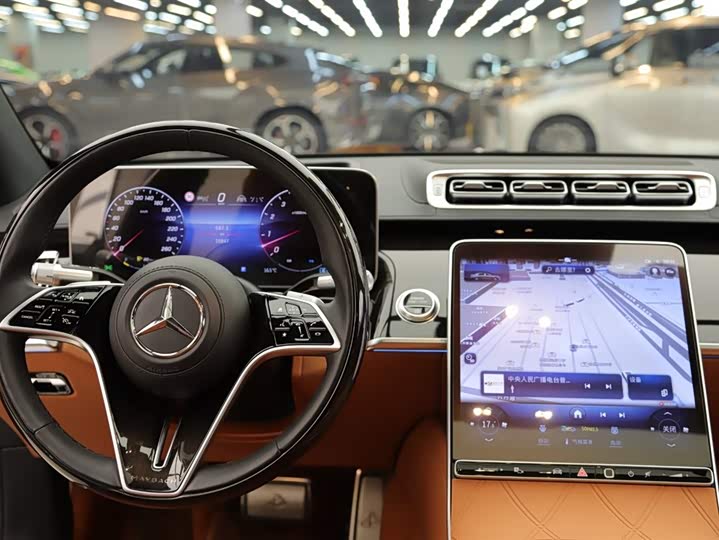 Фото 12 - Mercedes-Benz Maybach S-Class