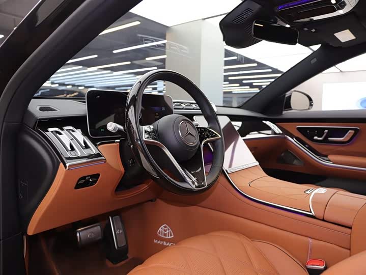Фото 5 - Mercedes-Benz Maybach S-Class