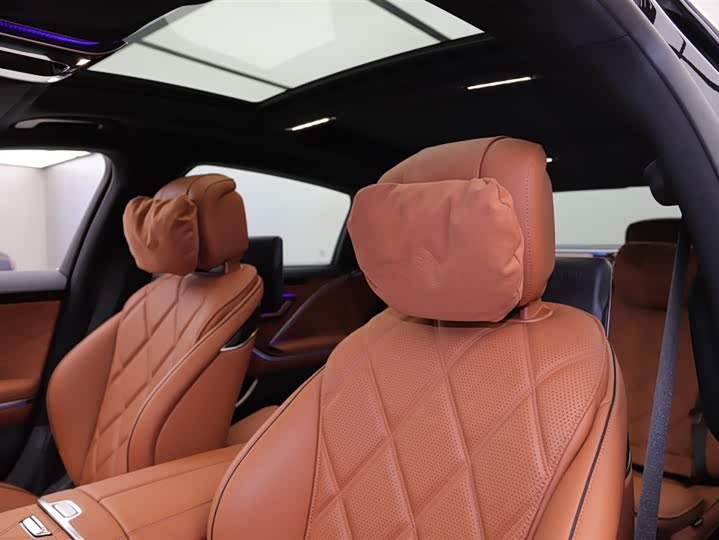 Фото 6 - Mercedes-Benz Maybach S-Class