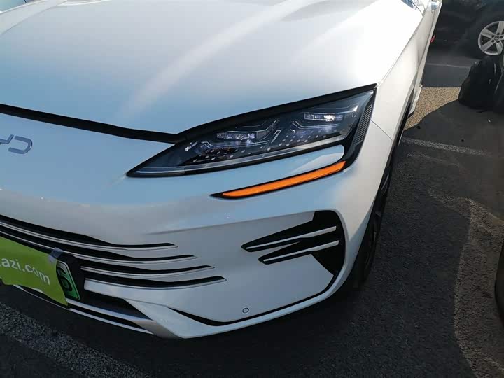 Фото 15 - BYD Song Plus Hybrid/EV