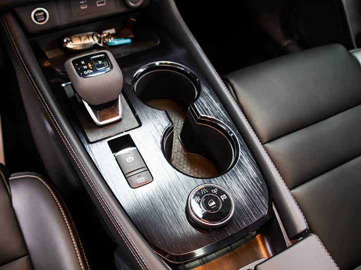 Фото 11 - Nissan X-Trail