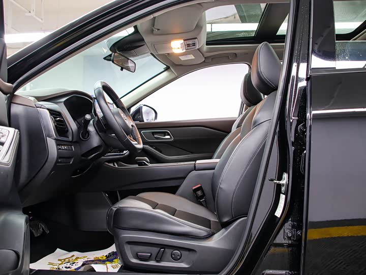 Фото 12 - Nissan X-Trail