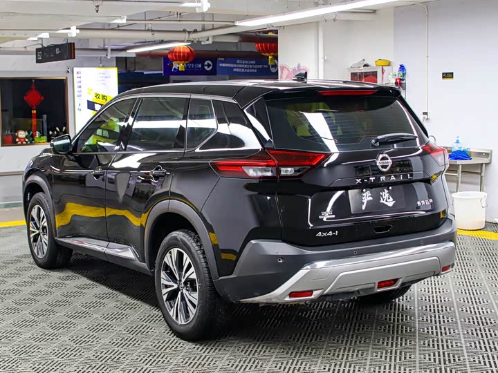 Фото 19 - Nissan X-Trail