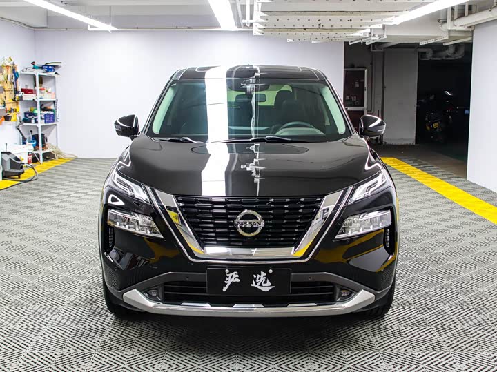 Фото 2 - Nissan X-Trail