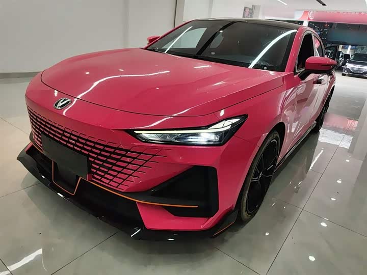 Фото 2 - Changan UNI-V