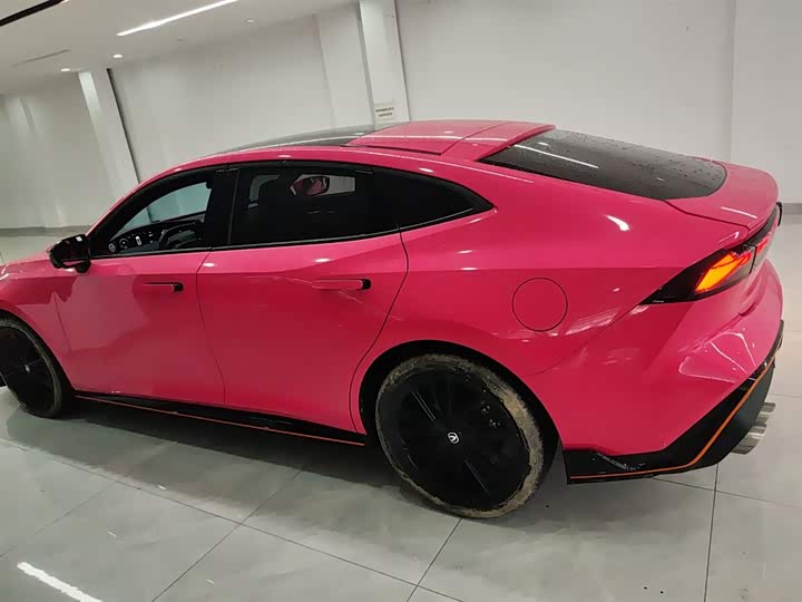 Фото 5 - Changan UNI-V