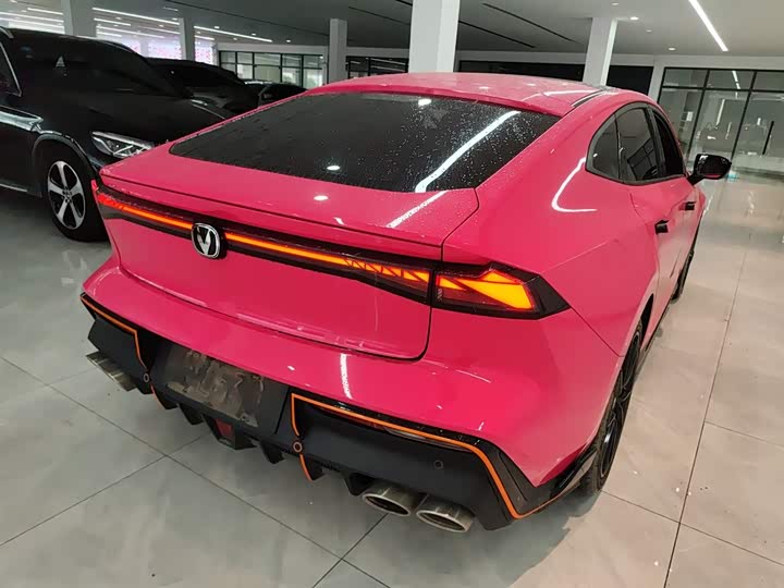 Фото 7 - Changan UNI-V