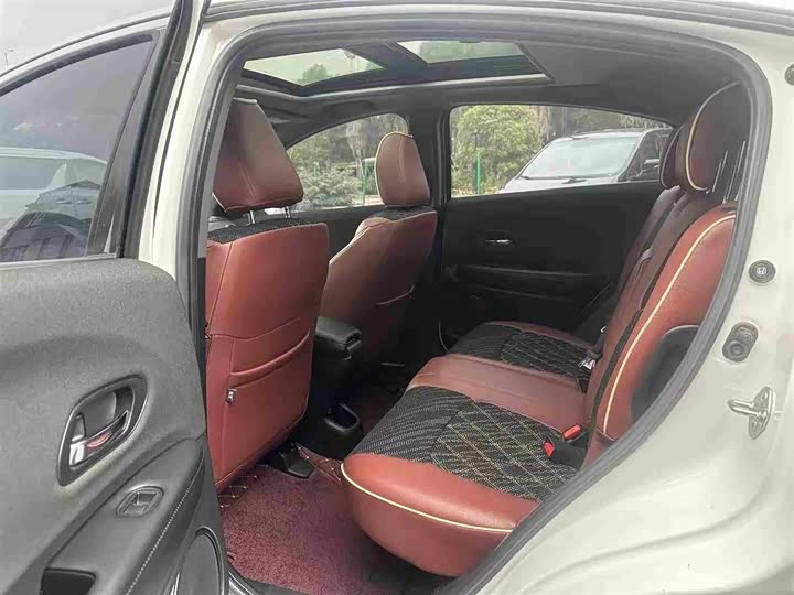 Фото 5 - Honda XR-V