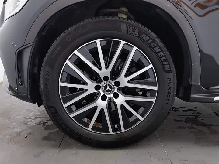 Фото 17 - Mercedes-Benz GLC-Class Coupe