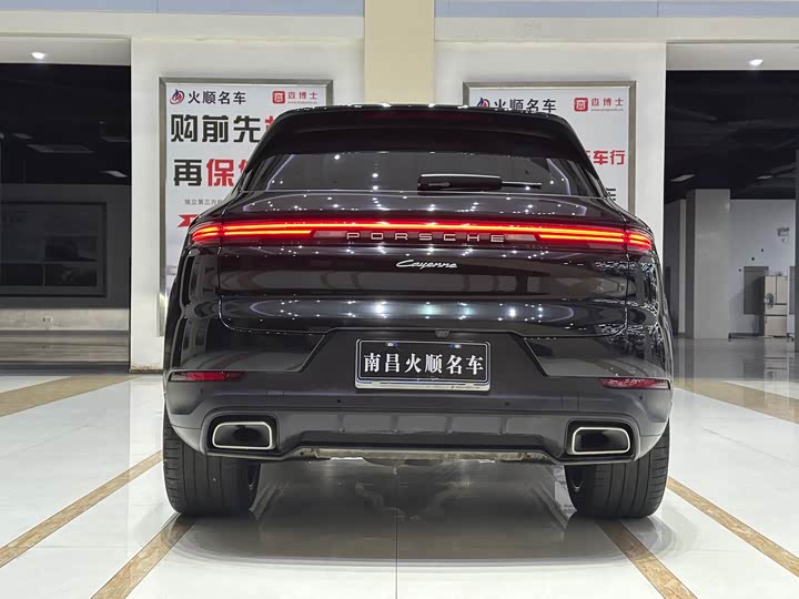 Фото 7 - Porsche Cayenne