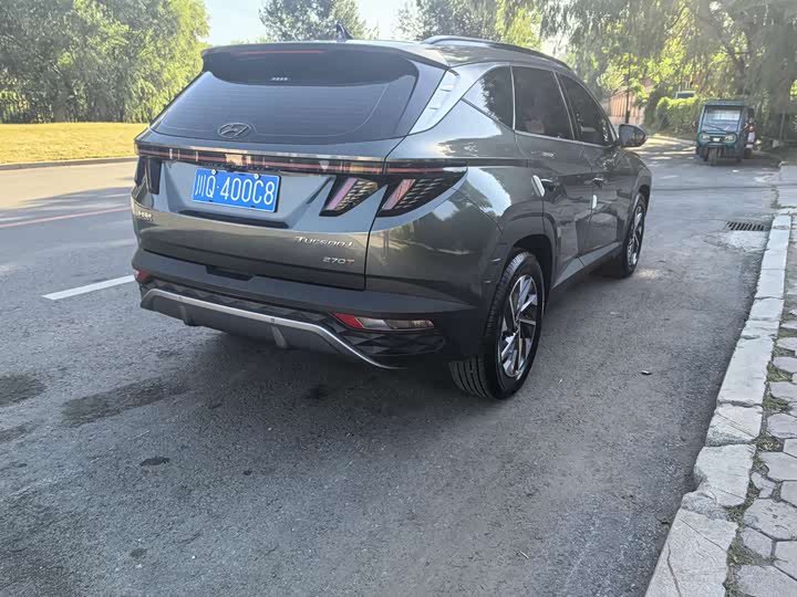 Фото 4 - Hyundai Tucson L