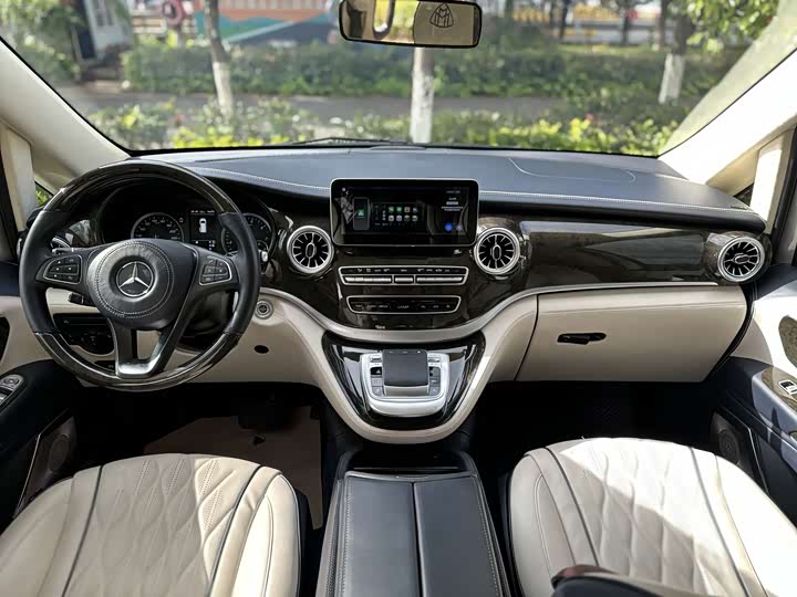 Фото 15 - Mercedes-Benz Vito