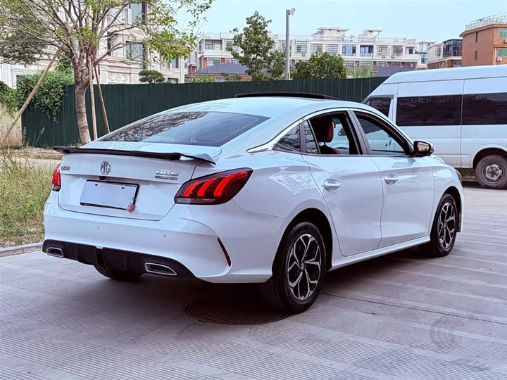 Фото 7 - MG Motor 5