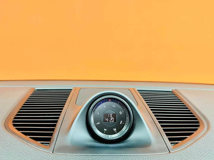 Фото 17 - Porsche Macan