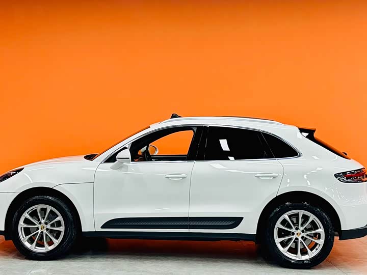 Фото 22 - Porsche Macan