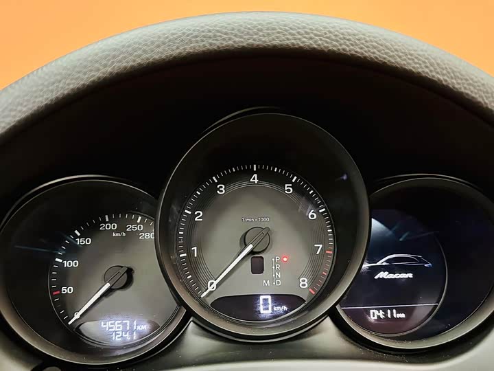 Фото 8 - Porsche Macan