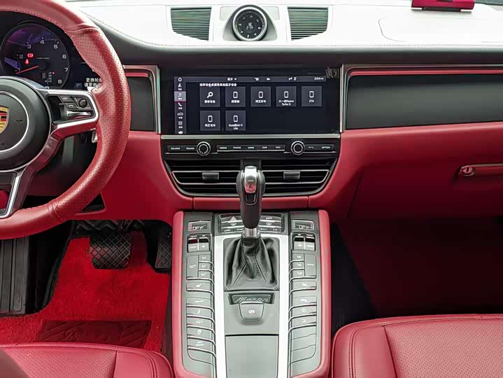 Фото 6 - Porsche Macan