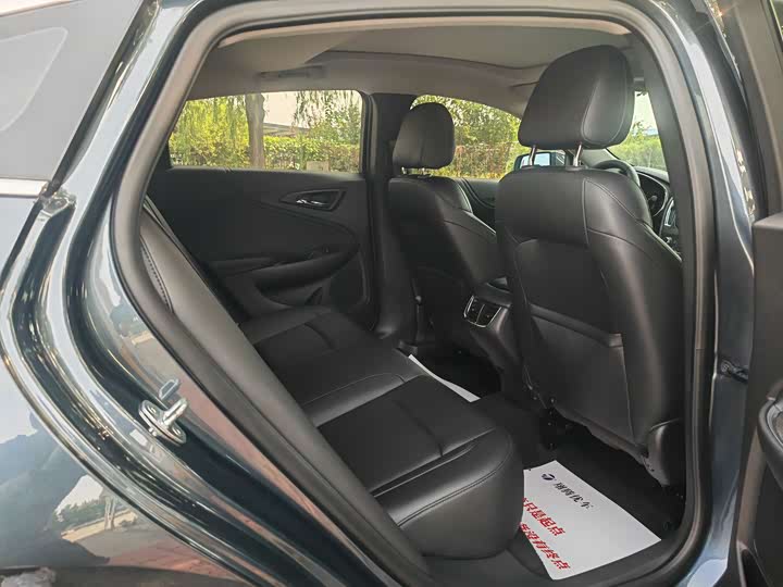 Фото 11 - Chevrolet Malibu XL