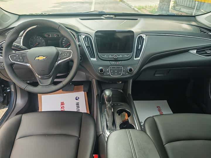 Фото 13 - Chevrolet Malibu XL