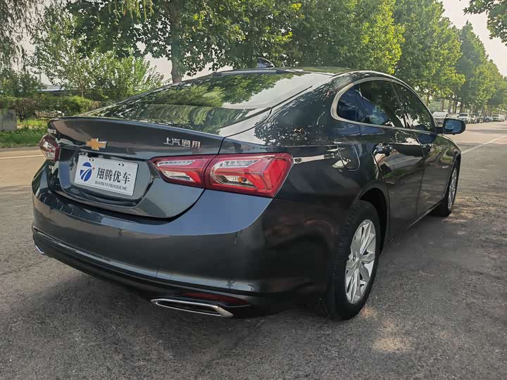 Фото 4 - Chevrolet Malibu XL