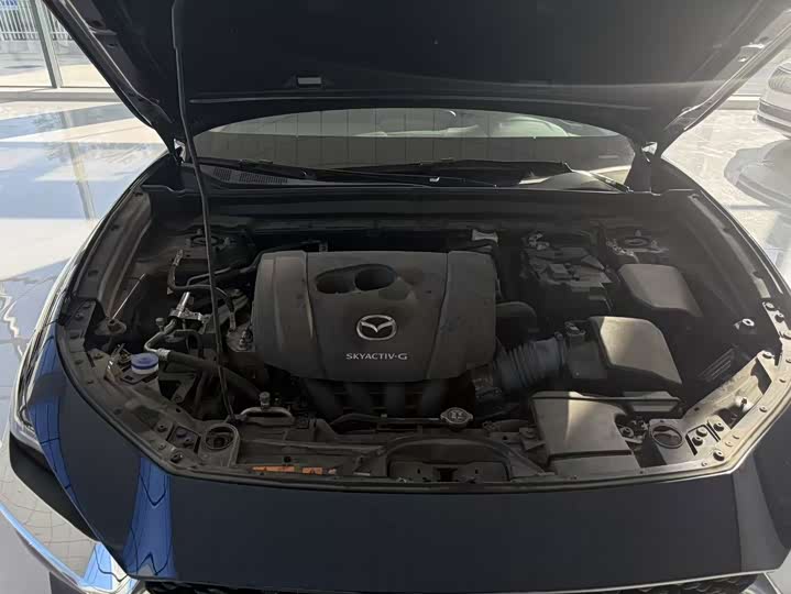 Фото 14 - Mazda CX-30