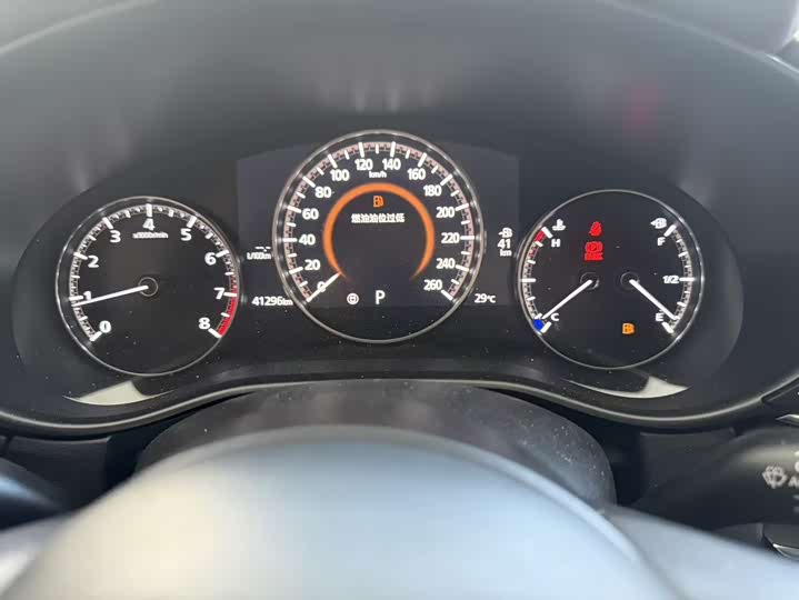 Фото 15 - Mazda CX-30