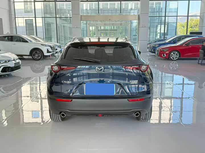 Фото 5 - Mazda CX-30