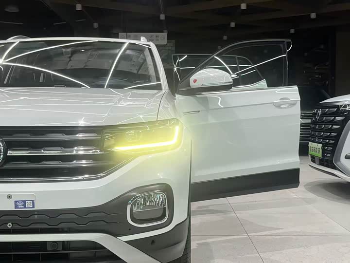 Фото 17 - Volkswagen Tacqua